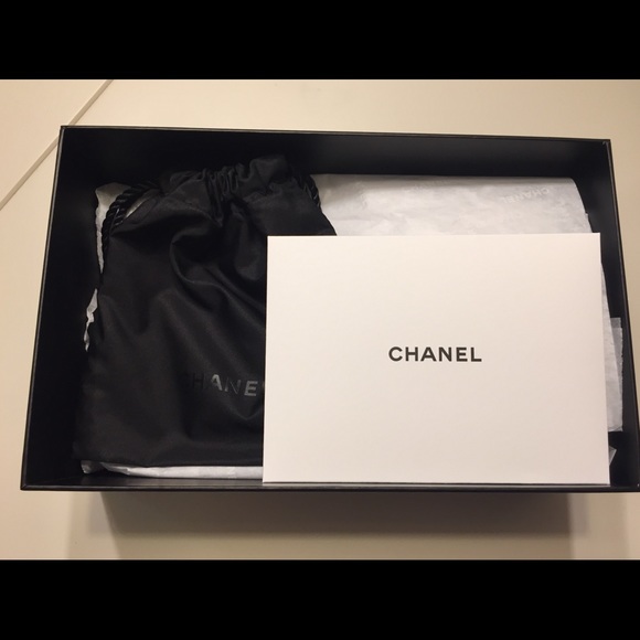 Chanel box set - Picture 5 of 11